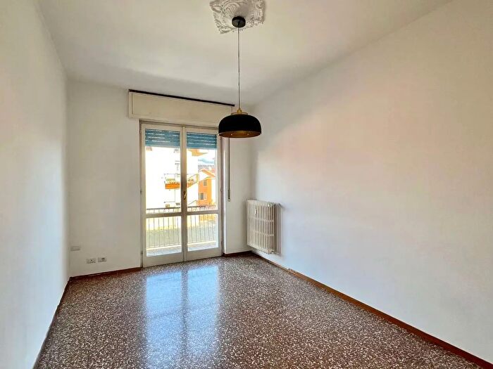 Appartamento bilocale in affitto in Via Tonale, Varese