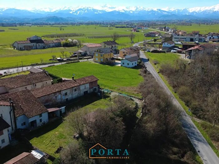 Casa con 7 locali in vendita in Località Gratteria, Mondovi