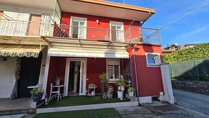 Appartamento trilocale in affitto in Via Corte Lunga, Centro, Sesto Calende