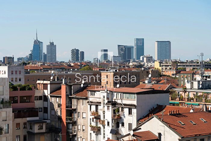 Appartamento con 7 locali in vendita in Viale Romagna, Milano