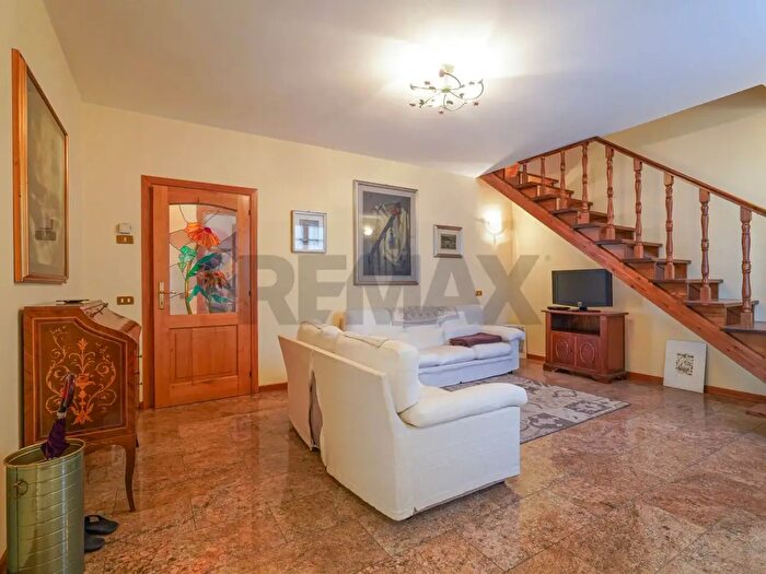 Appartamento quadrilocale in vendita in Via Broseta a, Bergamo