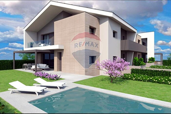 Casa quadrilocale in vendita in Via Lisbona, Collecchio