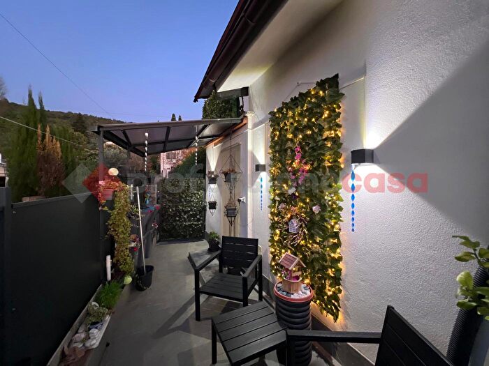 Appartamento quadrilocale in vendita in Località Puliciano, Arezzo