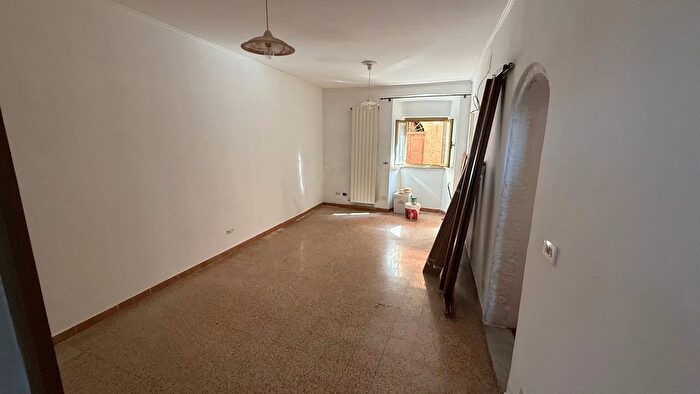 Appartamento trilocale in vendita in Via Borgo Umberto I, Faleria