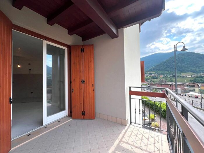 Appartamento trilocale in vendita in Via Aldo Moro dVigano San Martino, Vigano San Martino