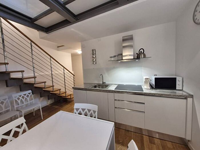 Appartamento trilocale in affitto in Via Matteotti, Savonarola Ponte Molino, Padova