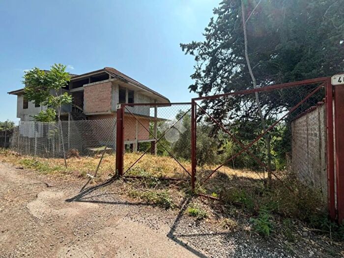 Casa quadrilocale in vendita in Via Sterpareti, Morlupo