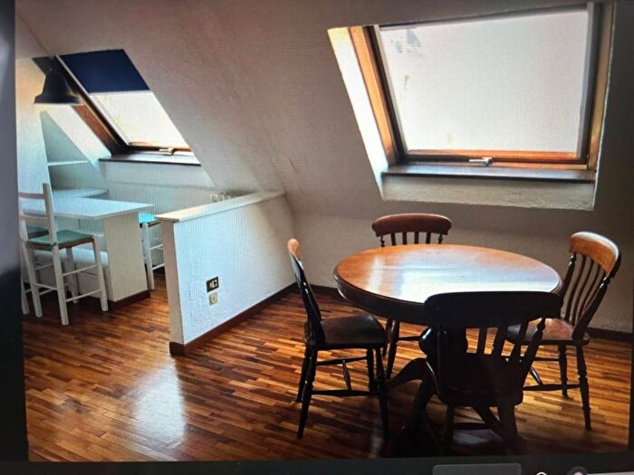 Casa bilocale in affitto in Via Emilio Morosini, Montenero, Milano