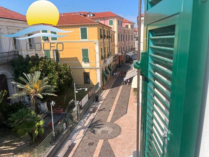 Appartamento bilocale in affitto in Via Giuseppe Canepa, Centro, Diano Marina