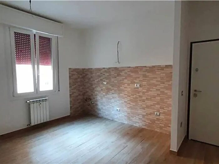 Appartamento trilocale in vendita in Modena