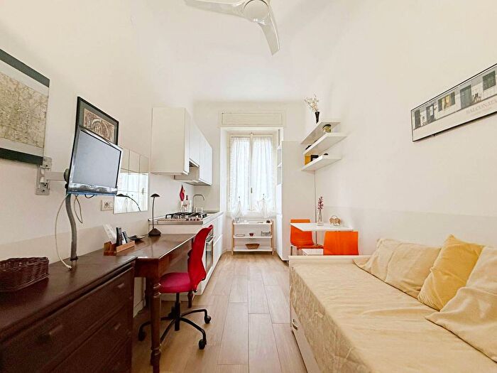 Appartamento monolocale in affitto in Viale Romagna, Città Studi, Milano