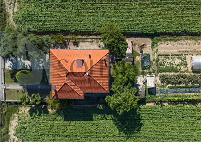 Casa con 6 locali in vendita in Via Saltarelli, Cesenatico