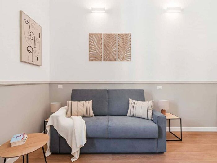 Appartamento trilocale in affitto in Via Candia, Cipro, Roma