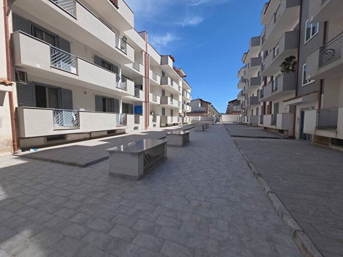 Appartamento trilocale in affitto in Corso Italia, Villaricca