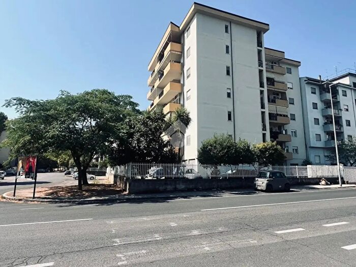 Appartamento quadrilocale in vendita in Via Pio La Torre, Cosenza