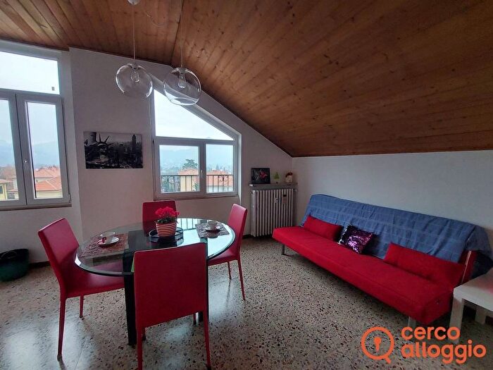 Appartamento quadrilocale in affitto in Viale Valganna, Ippodromo San Gallo, Varese