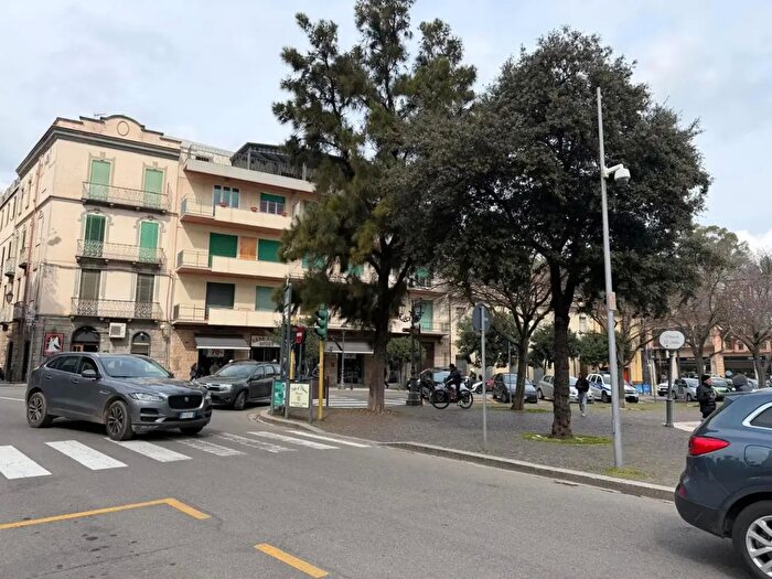 Appartamento trilocale in affitto in Piazza Sella, Iglesias