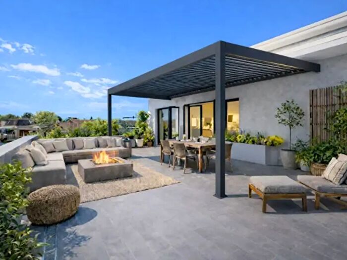 Appartamento quadrilocale in vendita in Via Carlo Erba, Paderno Dugnano