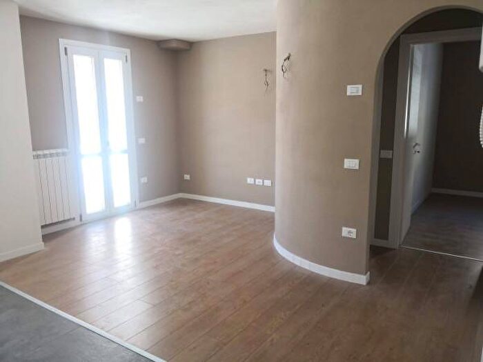 Appartamento trilocale in vendita in Edolo