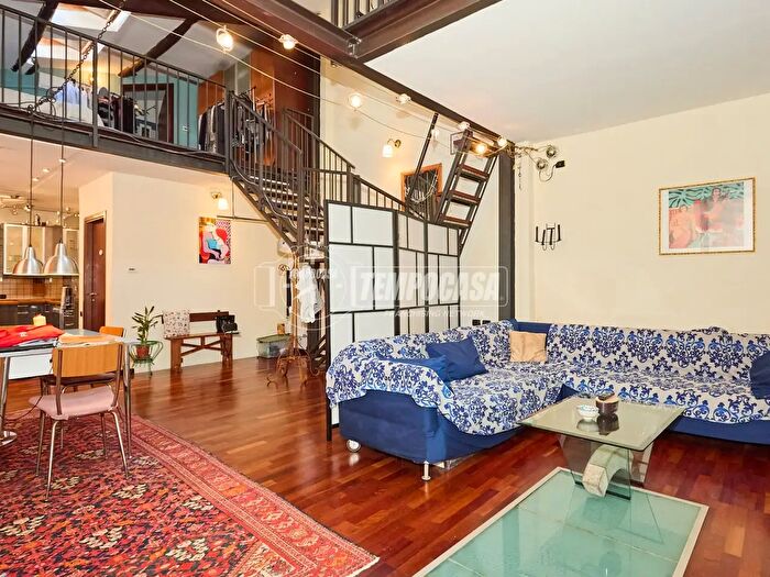 Appartamento bilocale in vendita in Via Monte Cristallo, Milano