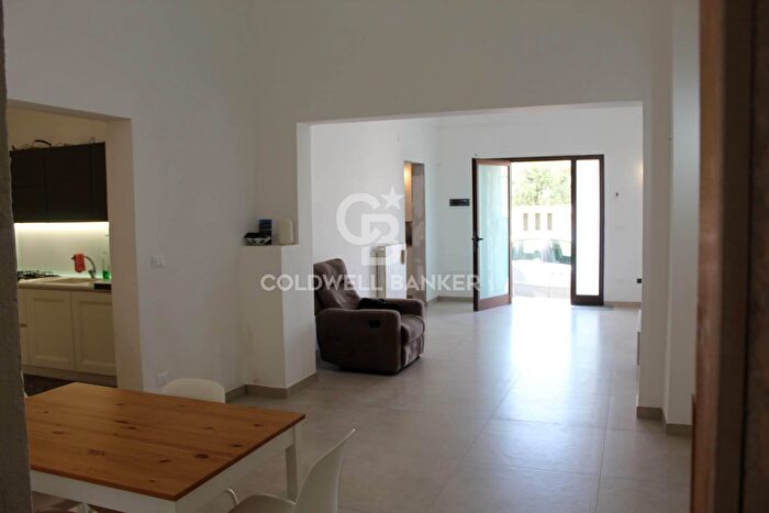 Casa quadrilocale in vendita in Via Galileo Galilei, San Michele Salentino