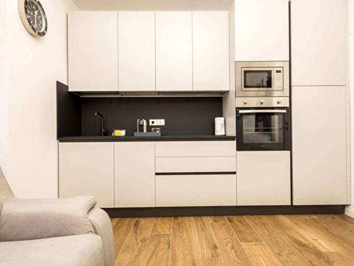 Appartamento quadrilocale in affitto in Via Gabriele dAnnunzio, Centro Città, Genova