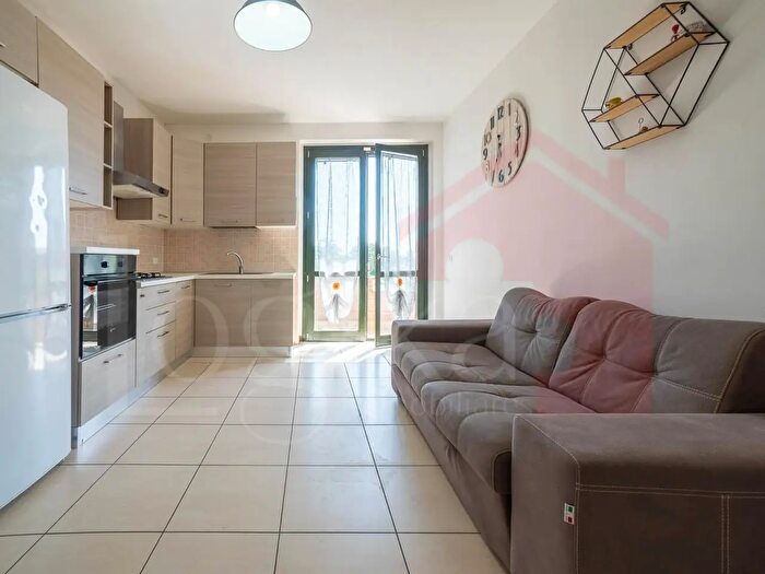 Appartamento bilocale in vendita in Via Cavagnera, Vidigulfo