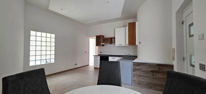 Appartamento bilocale in vendita in Via Kaolack, Aosta