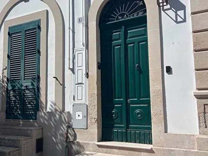 Appartamento trilocale in affitto in Centro, Galatina