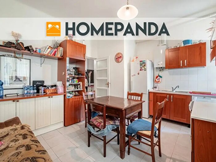 Appartamento trilocale in vendita in Via Giovanni Gnifetti, Novara