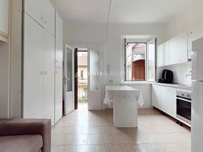 Appartamento monolocale in affitto in Via Padova, Milano
