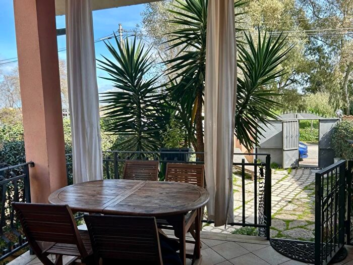 Casa quadrilocale in vendita in Via Agropoli, Fiumicino