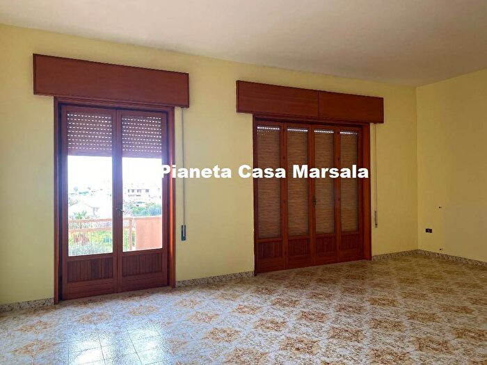 Appartamento con 5 locali in affitto in Via Salemi, Contrade Extraurbane, Marsala