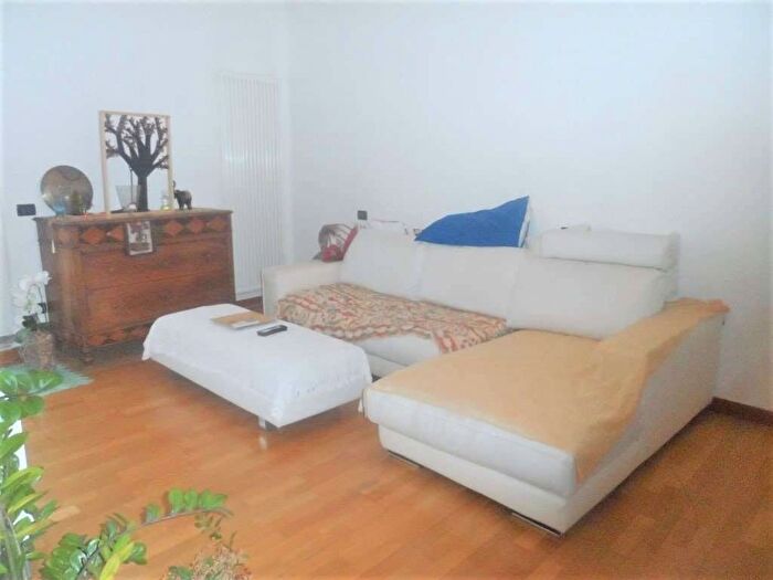 Appartamento trilocale in affitto in contrà san Pietro, Centro Storico, Vicenza