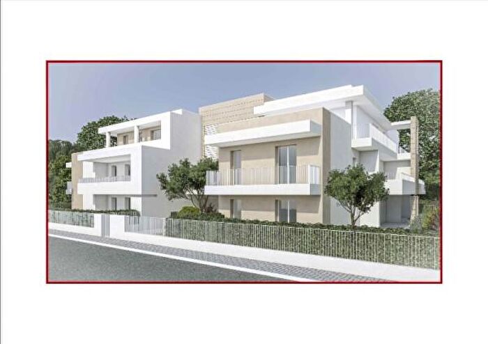 Appartamento quadrilocale in vendita in Via Giacomo Matteotti, Abano Terme