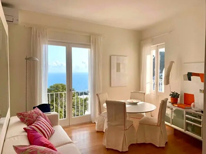 Appartamento bilocale in vendita in Capri