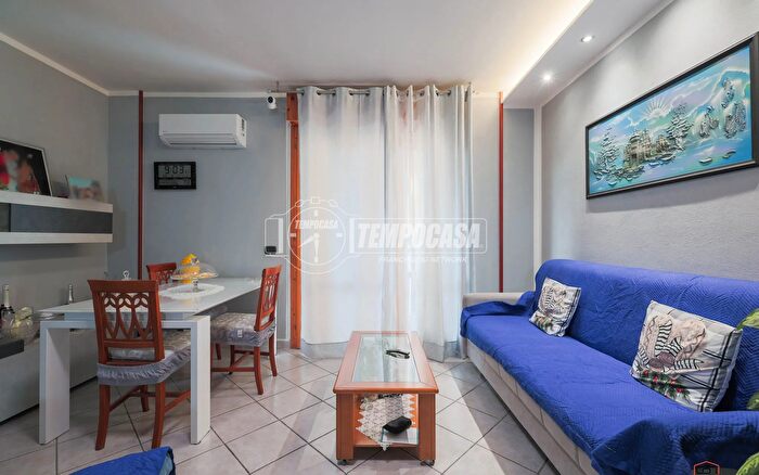 Appartamento quadrilocale in vendita in Via Marecchiese, Rimini