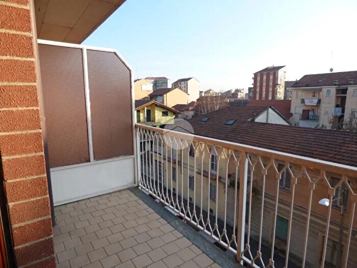 Appartamento quadrilocale in vendita in Via Caluso, Torino