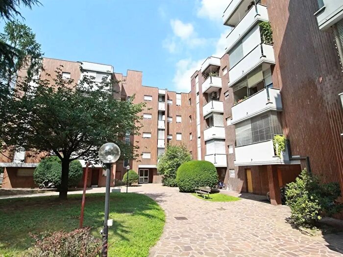 Appartamento bilocale in vendita in Via Banfi, Vimercate