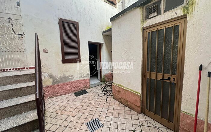 Appartamento trilocale in vendita in Via delle Fucine, Olgiate Molgora