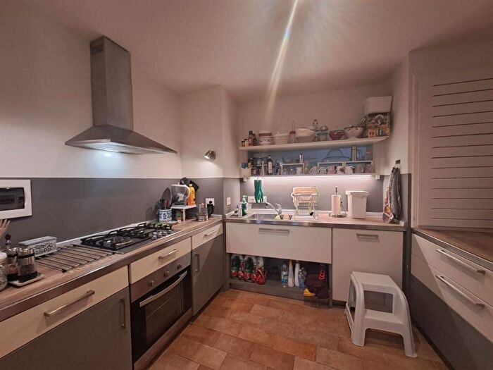 Appartamento con 5 locali in vendita in Bucine