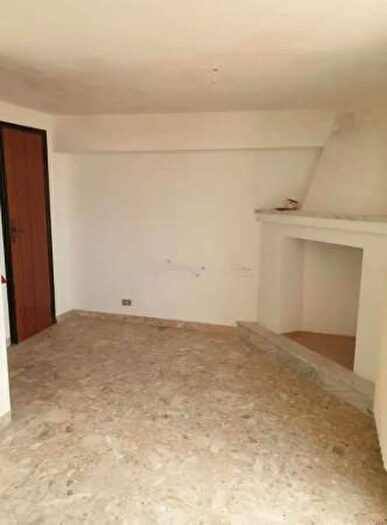 Appartamento quadrilocale in vendita in Via Pola, Pisticci