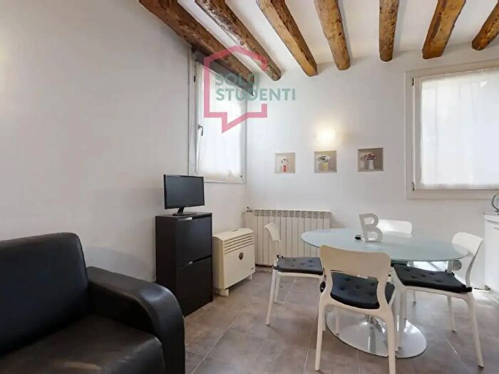 Appartamento trilocale in affitto in Cannaregio, Venezia