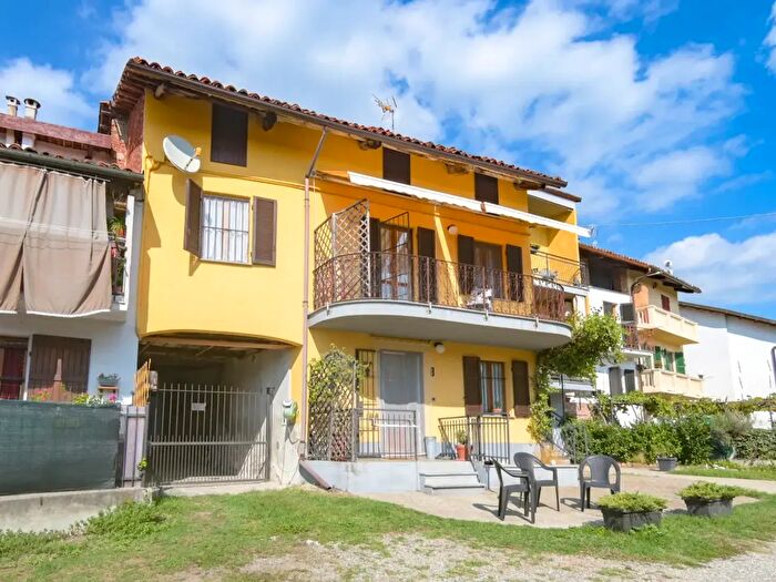 Casa con 5 locali in vendita in Via Vittorio Alfieri, Moncucco Torinese
