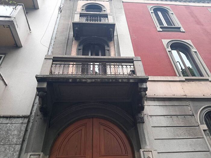 Appartamento quadrilocale in affitto in Viale Tibaldi, Corso San Gottardo, Milano