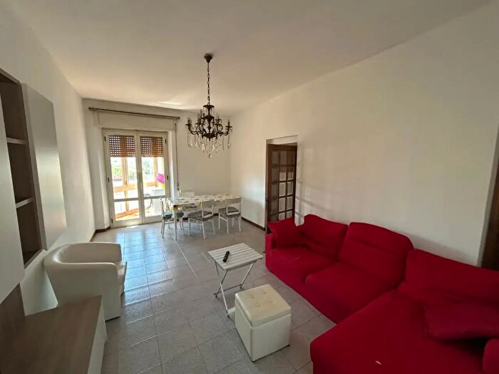 Appartamento con 5 locali in vendita in Niccolò Tegliacci, Siena
