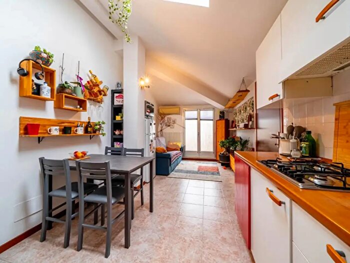 Appartamento bilocale in vendita in Via Trieste, Verona