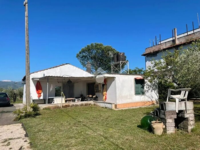 Casa trilocale in vendita in Via Colle dei Pozzi, Gallicano Nel Lazio