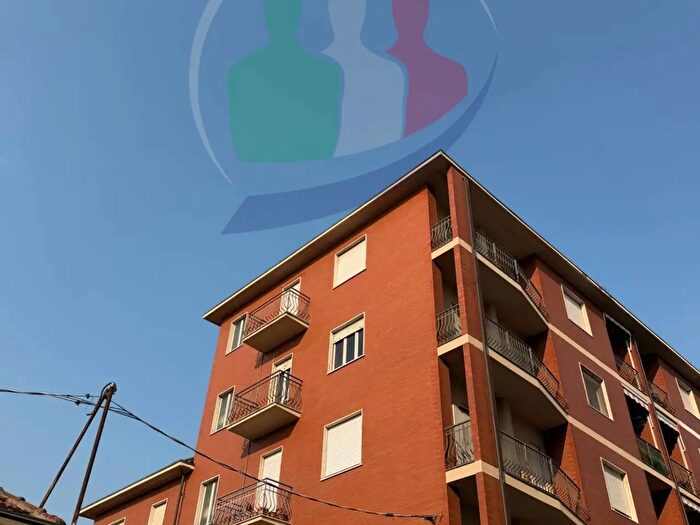 Appartamento bilocale in affitto in Via Rismondo, Torino