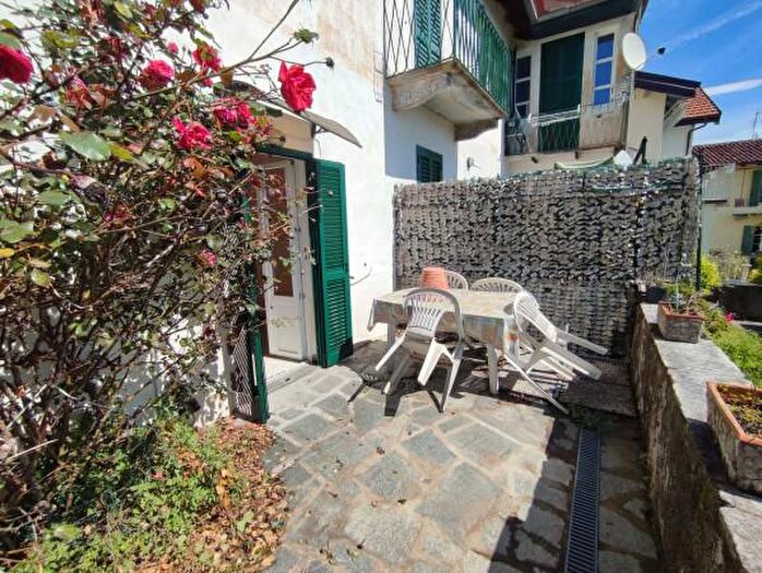 Appartamento trilocale in vendita in Via Ticino, Verbania